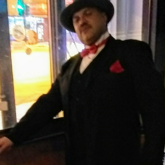 Meet your Posher, Manuel - Picture 2 of 4